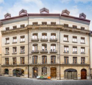 Budova, kde se aparthotel nachází