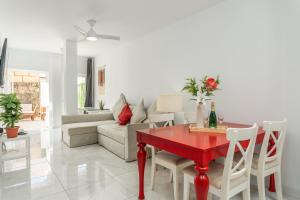Posezení v ubytování Chayofa apartamento de 2 Habitaciones