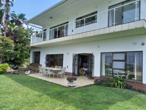 Κήπος έξω από το Munster Bay Beach House