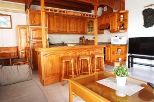 Kuchnia lub aneks kuchenny w obiekcie Apartamento Costa, cerca de la playa y comercios.