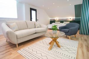 Część wypoczynkowa w obiekcie Laguna Home & Suites