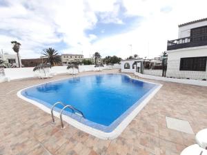 Der Swimmingpool an oder in der Nähe von Casa Diana by HelloApartments