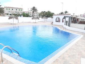 Der Swimmingpool an oder in der Nähe von Casa Diana by HelloApartments