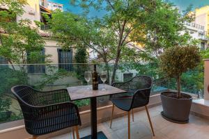 A&N Athens Luxury Apartments - Akadimou外面的花园
