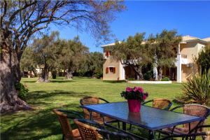 Gallery image of Olivastro Villa in Lefkada