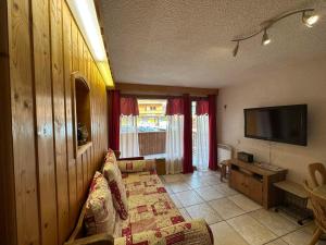 Fotografia z galérie ubytovania Appartement spacieux au cœur de Méribel, proche des pistes avec balcon et TV - FR-1-688-40 v destinácii Méribel