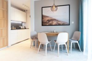 Kuchyň nebo kuchyňský kout v ubytování Baltique Apartment - Silamar Zaciszna