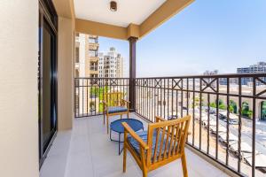 Balkón nebo terasa v ubytování Charming Two Bedroom in Madinat Jumeirah Living