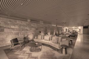 Uma área de estar em Adina Apartment Hotel Bondi Beach Sydney