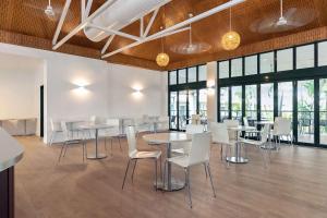 Restaurant o un lloc per menjar a The Leea Resort Darwin