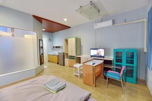 97 Merryland Apartments & Hotel TV 또는 엔터테인먼트 센터