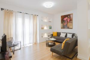 Posezení v ubytování Malagaflat Design Apartment 3 Bedrooms City Centre
