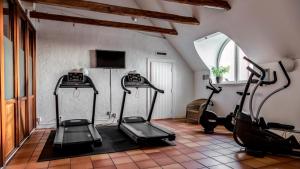 Γυμναστήριο ή/και όργανα γυμναστικής στο Home Hotel Post