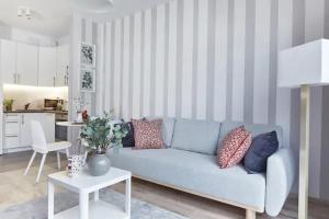 Kuchyňa alebo kuchynka v ubytovaní P&O Serviced Apartments Siedmiogrodzka III + 29 fotografií