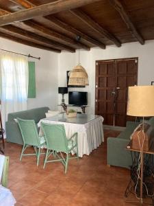 Zdjęcie z galerii obiektu Finca El Encinar, Country House in Alanís, Andalusia w mieście El Encinar