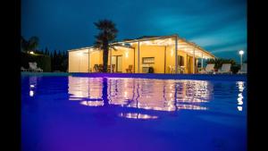 Fotografia z galérie ubytovania Villa with large swimming pool Salento v destinácii Racale + 3 fotografie