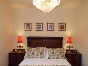 Posteľ alebo postele v izbe v ubytovaní Hotel Rural Las Águedas