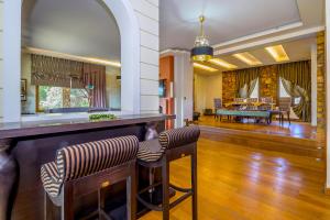 Гостиная зона в Luxurious Villa with gorgeous view and BBQ