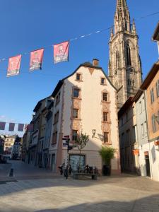 Budynek, w którym mieści się apartament
