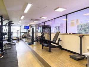 Fitnesscentret og/eller fitnessfaciliteterne på Aconchegante Flat com Varanda Grande e Vista Linda da Barra B1-0030