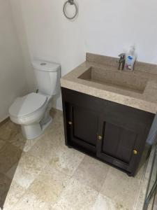 Koupelna v ubytování Hotel fresno Xochitepec