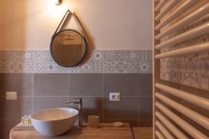A bathroom at Torre della Botonta