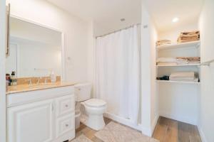 Ένα μπάνιο στο Villa Palm Beach Gardens +23 φωτογραφίες