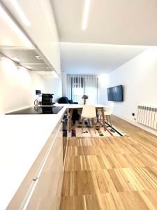 Fotografie z fotogalerie ubytování Apartamento nuevo en playa Sanxenxo, con garaje v destinaci Sanxenxo