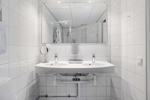 Koupelna v ubytování Best Western Hotel Svava