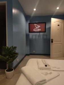 Gallery image of Glory Hotel Cubao in Manila