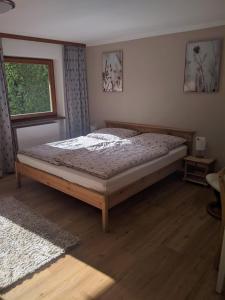 Postel nebo postele na pokoji v ubytování Appartement Ginzling Haus Eder