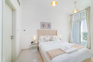 Ảnh trong thư viện ảnh của Immaculate 1BR apartment at Carson C ở Dubai