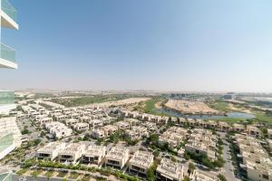 Ảnh trong thư viện ảnh của Immaculate 1BR apartment at Carson C ở Dubai