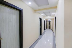 Fotografie z fotogalerie ubytování FabHotel Ashok Vihar - Nr North Campus, Delhi University v Novém Dillí