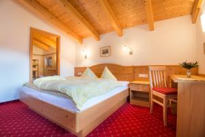 Letto o letti in una camera di Haus Fernblick