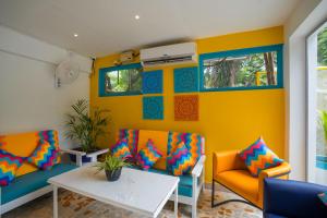 goSTOPS PLUS Goa Vagator的休息区
