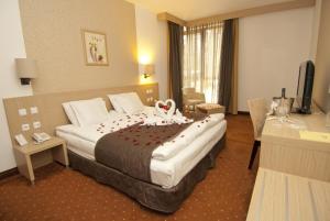 Gallery image of Radina's Way Hotel in Borovets