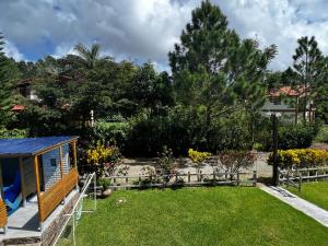 Zahrada ubytování Hacienda Claro de Luna 3 Bedrooms