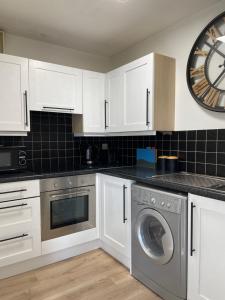 Gallery image of Central Inverness flat close to hospital and UHI in Inshes