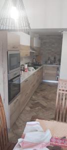 Kuchyň nebo kuchyňský kout v ubytování Montana Luxury Apartment with a View