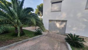 Vonkajšia záhrada v ubytovaní Casa la Pineda Salou, playa y Port Aventura