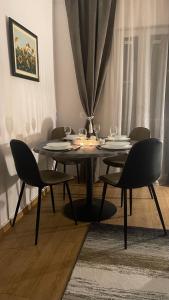 Fotografia z galérie ubytovania Luxury furnished apartment, near the center Gallery 55 v Solúne