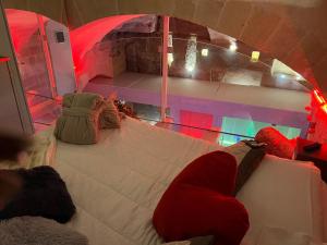 a group of people sitting in a tent at B&B Sul Ponte in Gravina in Puglia