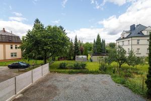 Vonkajšia záhrada v ubytovaní Luxury Apartments STUD - VB