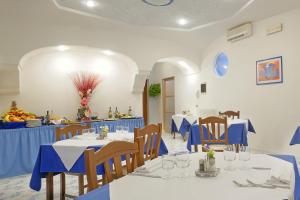 Gallery image of Iris Hotel in Ischia