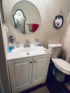 A bathroom at Ruskin FL private 2 bdrm 1 bath suite Common areas shared with host