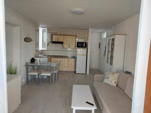 Køkken eller tekøkken på APARTAMENTO BUNGAMERICA n112