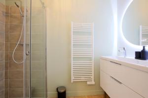 Kúpeľňa v ubytovaní expat renting - Le Barcelone - Compans - Parking