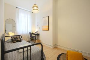 Posedenie v ubytovaní expat renting - Le Barcelone - Compans - Parking