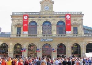 Hostia v ubytovaní Appartement 48m² / HyperCentre (Gares et Vieux Lille)